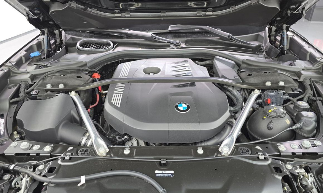 BMW 7-Series 740i xDrive M Sport Limited, 2024