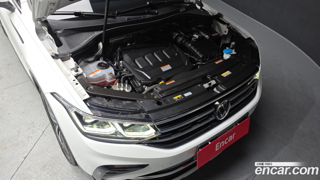 Volkswagen Tiguan 2.0 TDI Prestige, 2023
