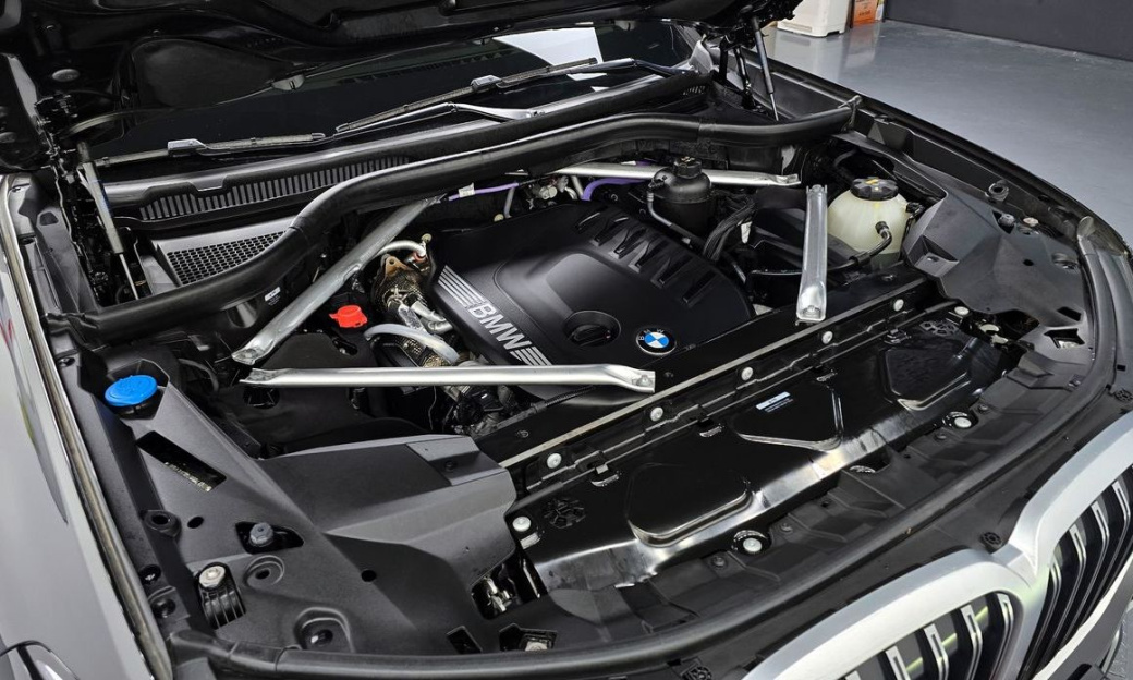 BMW X7 xDrive 40d Design Pure Excellence 7-Seater, 2023