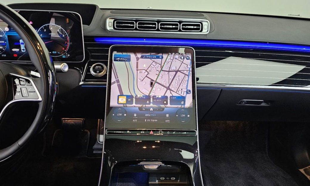 Mercedes-Benz S-Class Maybach S580 4MATIC, 2022
