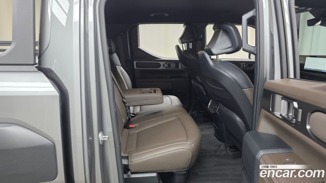 Kia Tasman 2.5T Gasoline 4WD, 2026