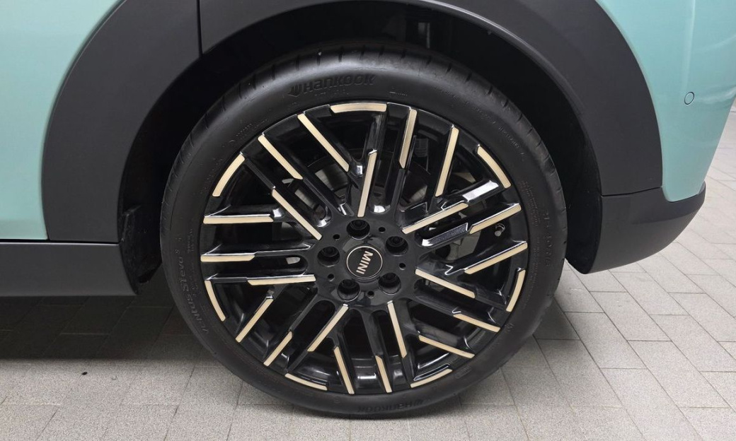 Mini Cooper 5 Door Favoured, 2025