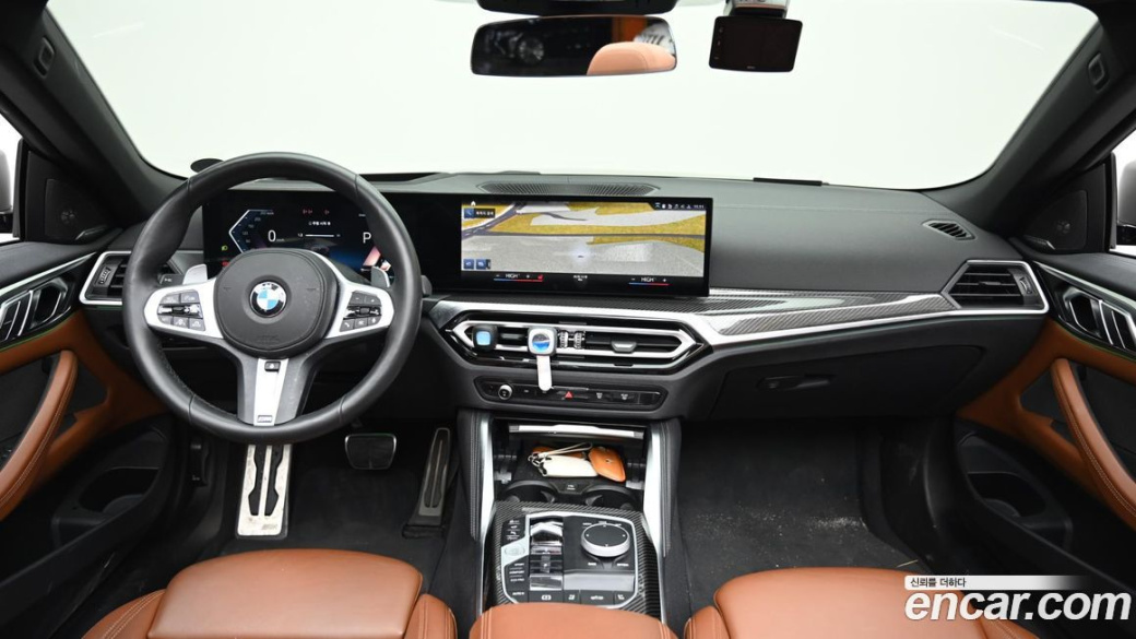 BMW 4-Series M440i xDrive Convertible, 2024