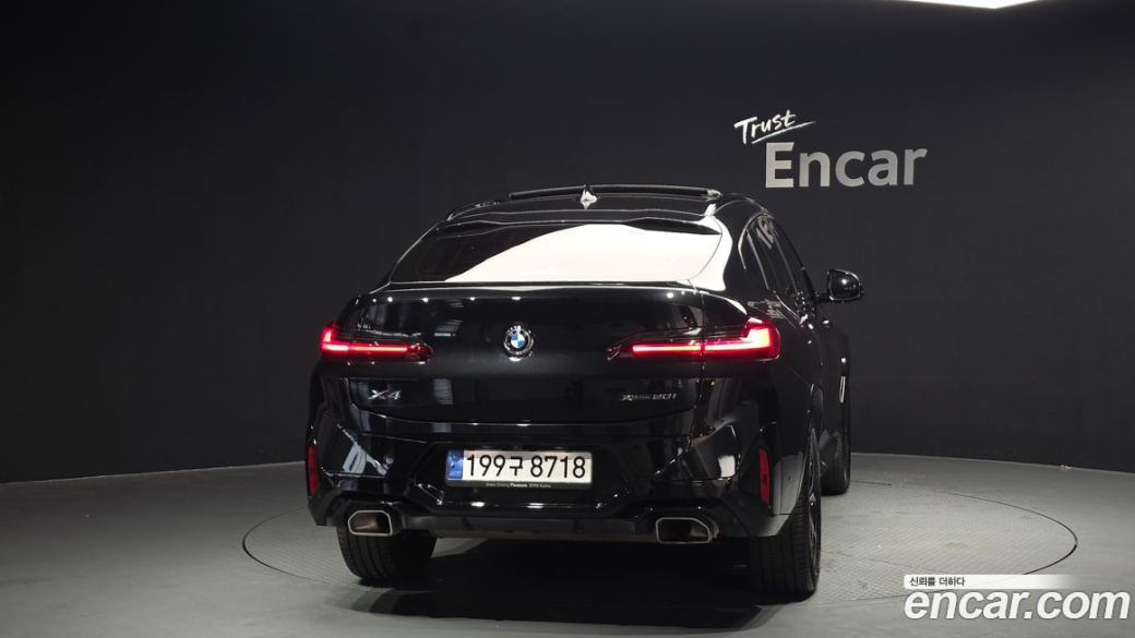 BMW X4 xDrive20i M Sport, 2024