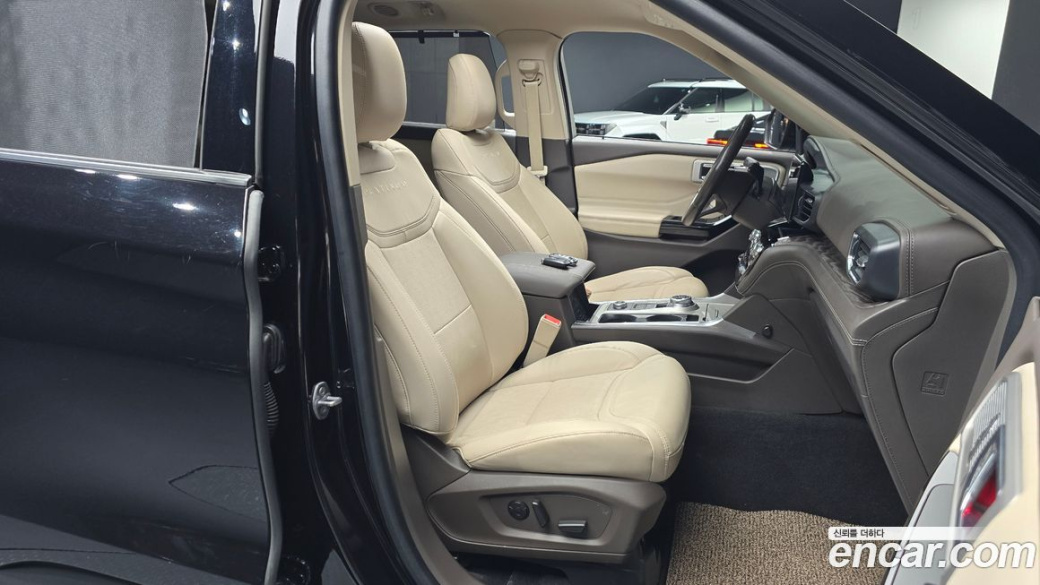 Ford Explorer 3.0 Platinum 4WD, 2022