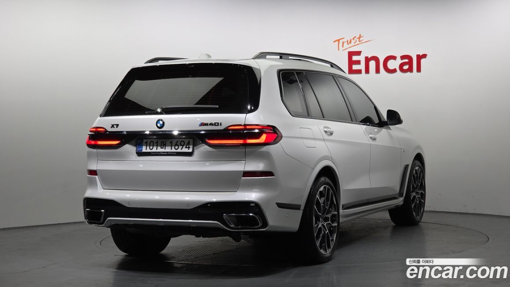 BMW X7 xDrive 40i M Sport 7STR, 2025