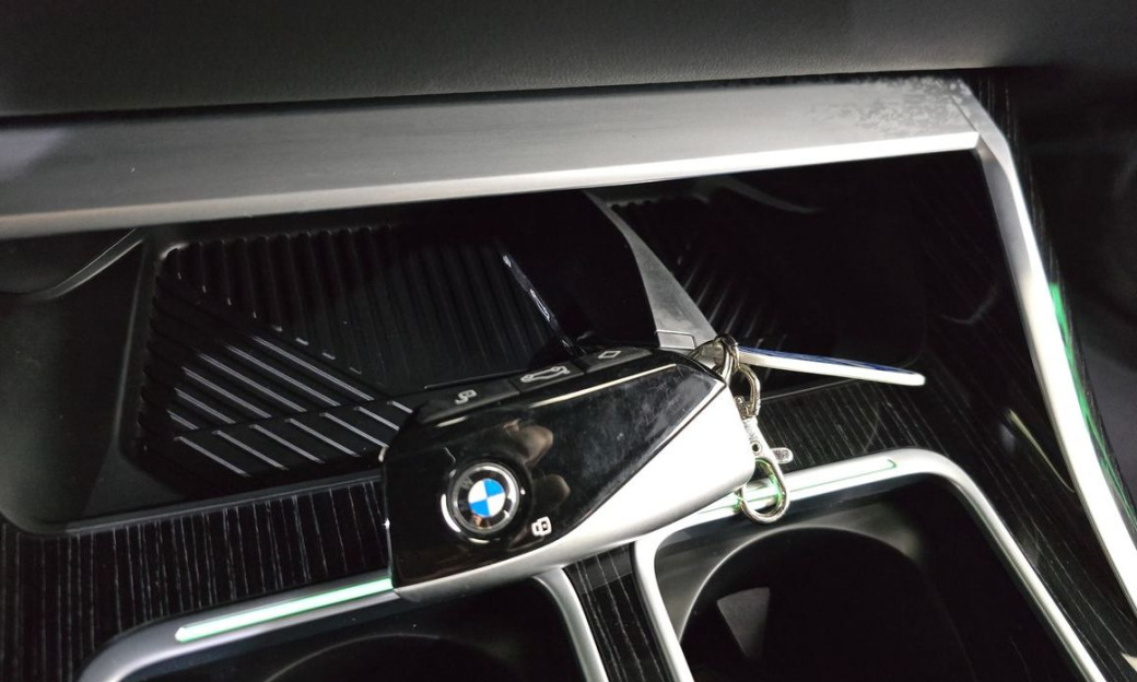 BMW 7-Series 740d xDrive M Sport, 2025