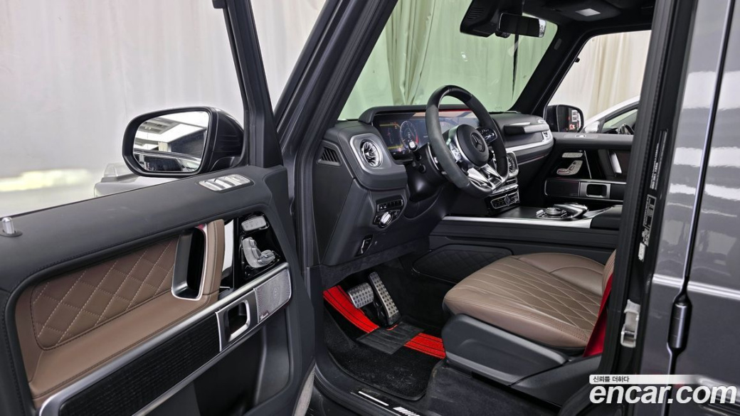Mercedes-Benz G-Class AMG G63 Manufaktur, 2024