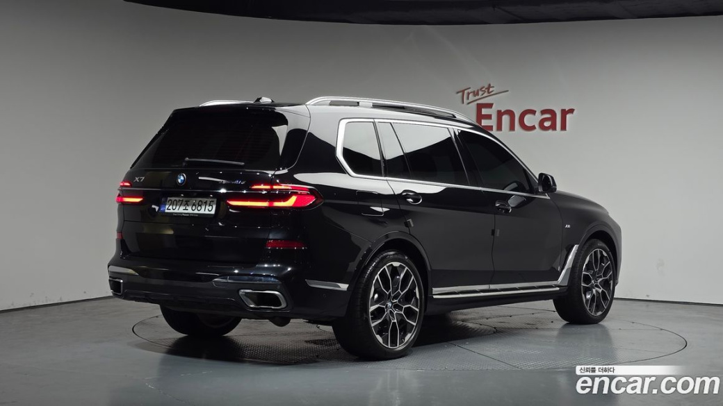 BMW X7 xDrive 40d M Sport 6STR, 2025