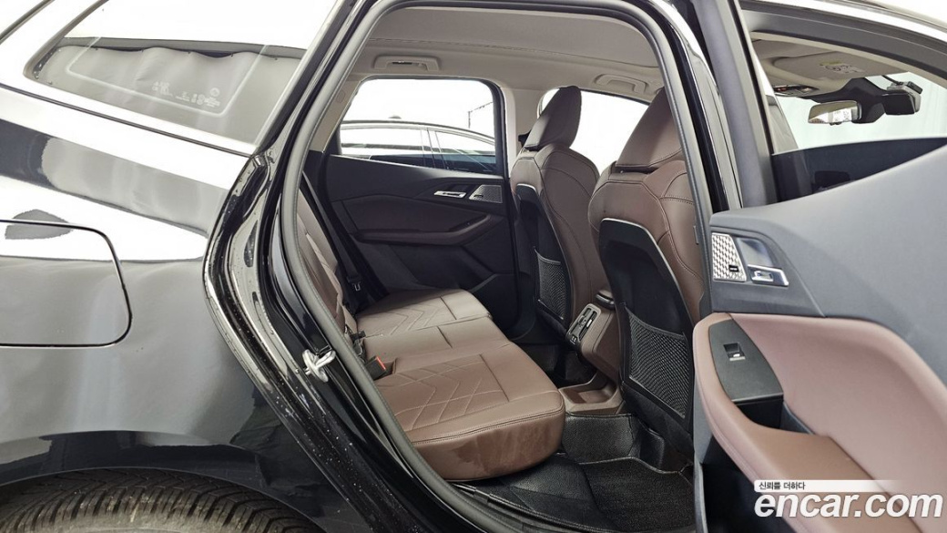 BMW 2-Series 218d Luxury, 2024