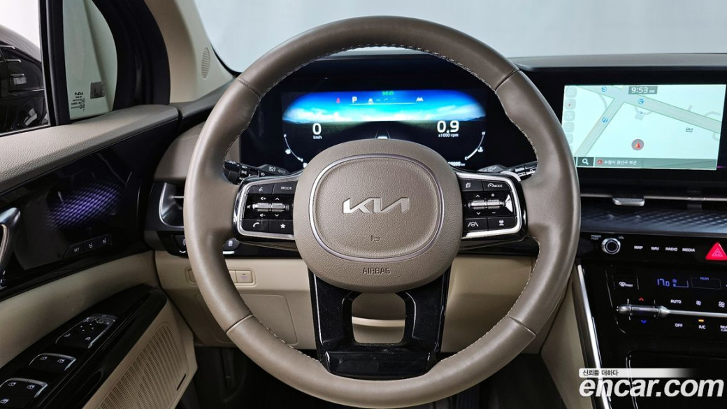 Kia Carnival 7-Seater Hi-Limousine, 2023