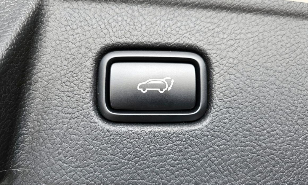 Kia Mohave Diesel 3.0 4WD 6-Seater, 2023