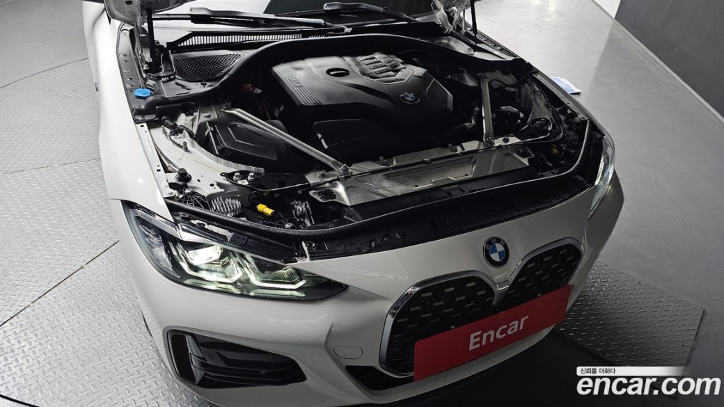 BMW 4-Series 420i M Sport Convertible, 2023