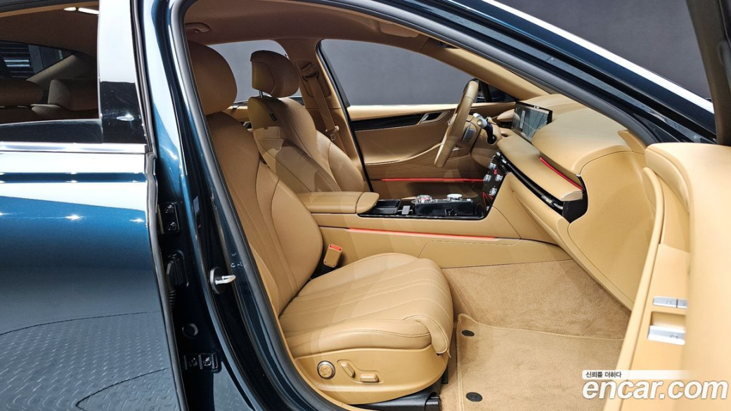 Genesis G80 Gasoline 2.5 Turbo AWD, 2025