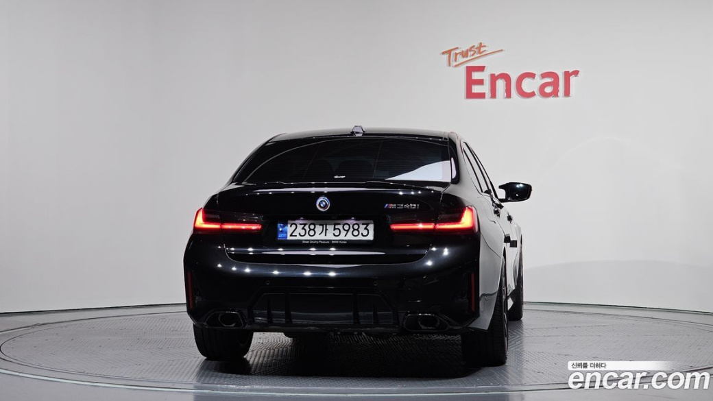 BMW 3-Series M340i, 2023