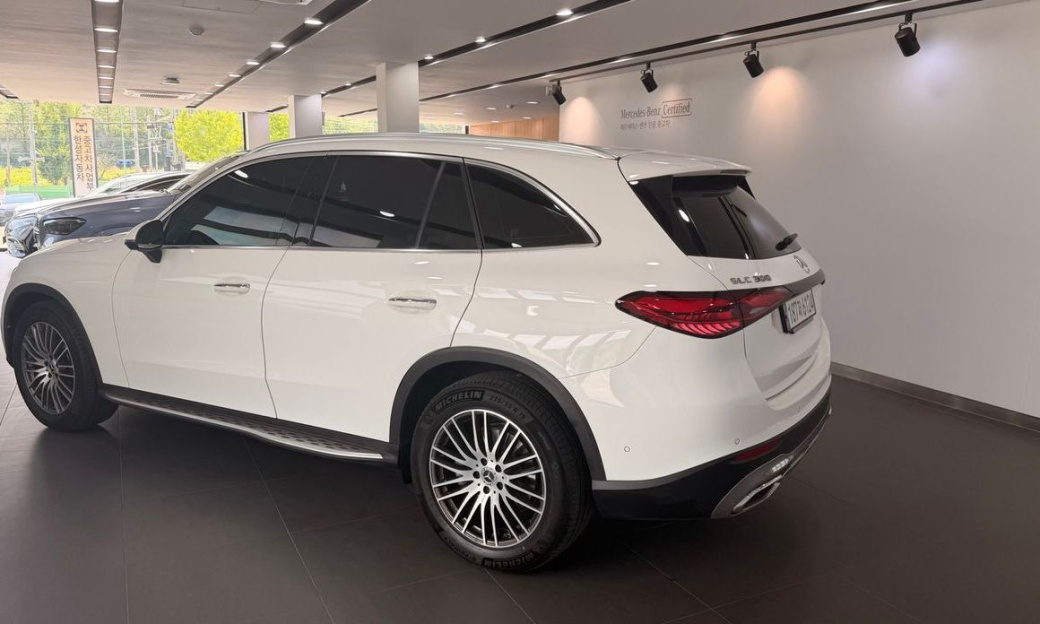 Mercedes-Benz GLC-Class GLC 300 4MATIC Avantgarde, 2025
