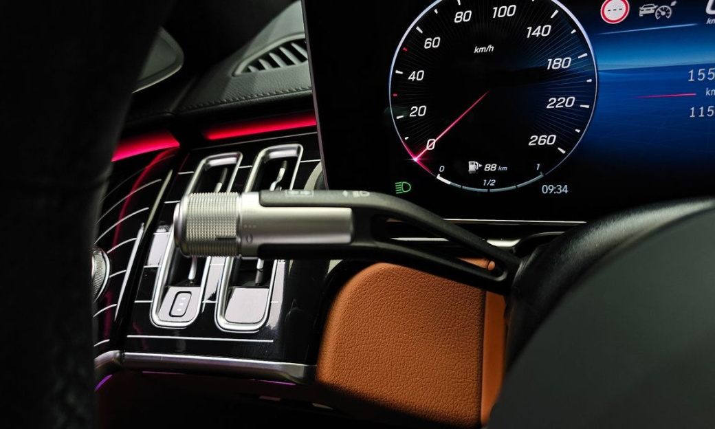 Mercedes-Benz S-Class S500L 4MATIC, 2025