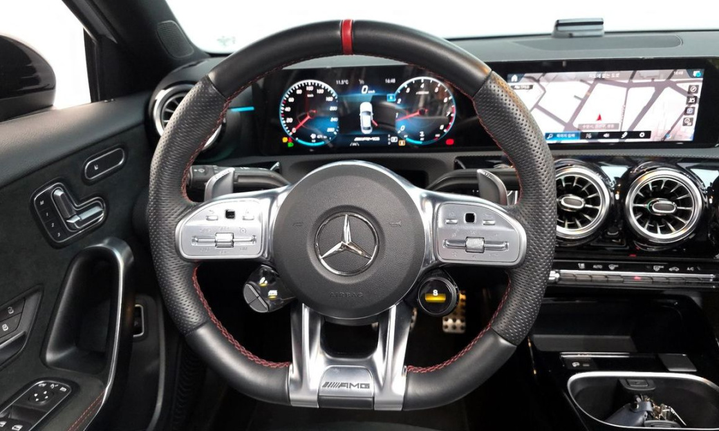 Mercedes-Benz A-Class AMG A35 4MATIC Sedan, 2022