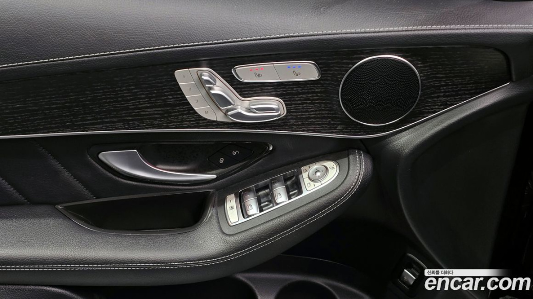 Mercedes-Benz GLC-Class GCL300 4MATIC Coupe, 2023