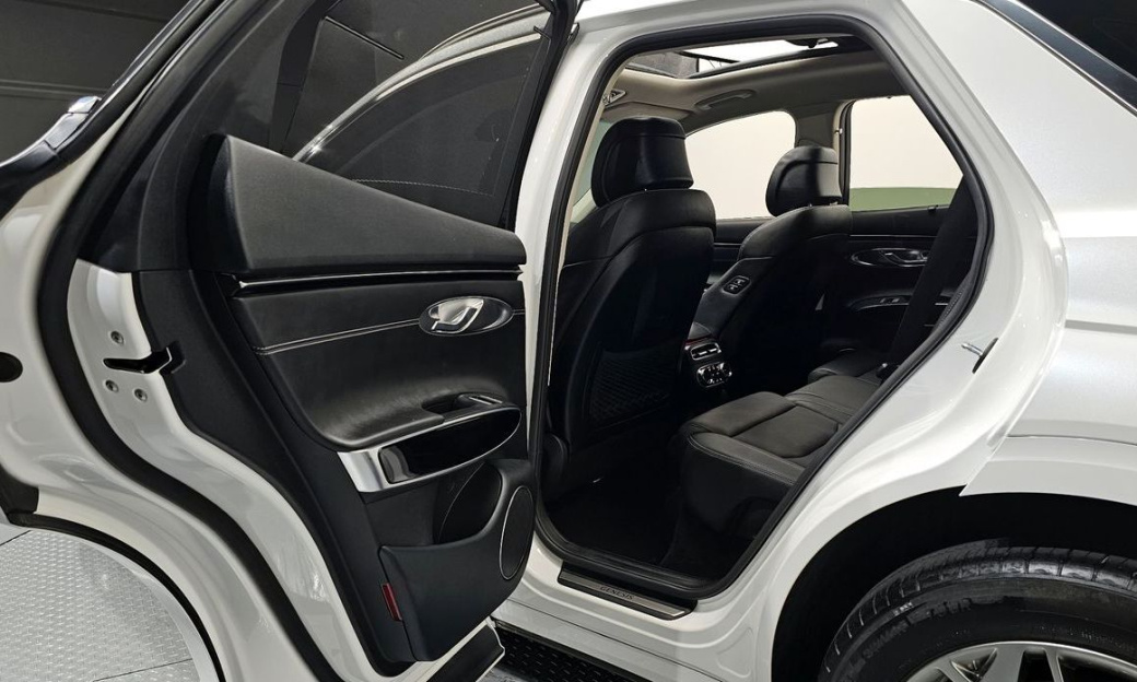 Genesis GV70 2.5T Gasoline 2WD, 2023