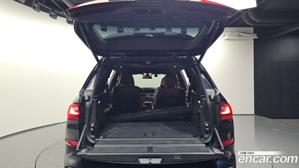 BMW X7 xDrive 40i M Sport 6STR, 2022