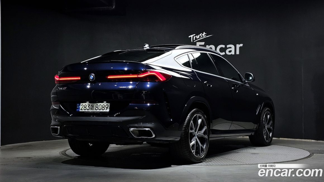 BMW X6 xDrive40i M Sport, 2023