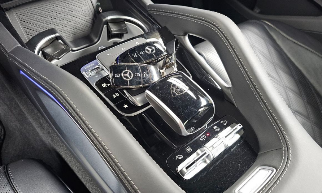 Mercedes-Benz GLS-Class Maybach GLS600 4MATIC, 2024