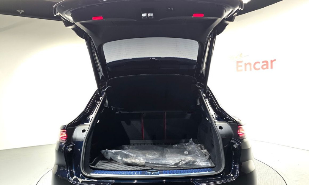 Porsche Cayenne 3.0 COUPE PLATINUM EDITION, 2023