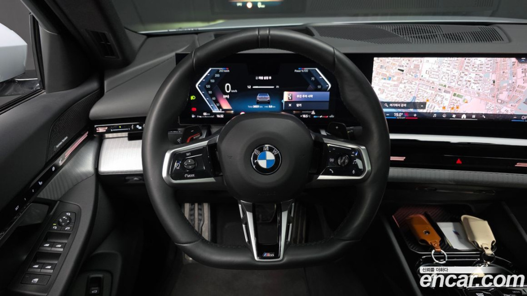 BMW 5-Series 520i M Sport, 2024