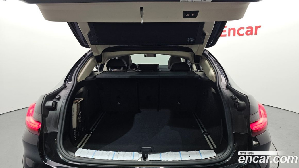 BMW X4 xDrive20i xLine, 2022