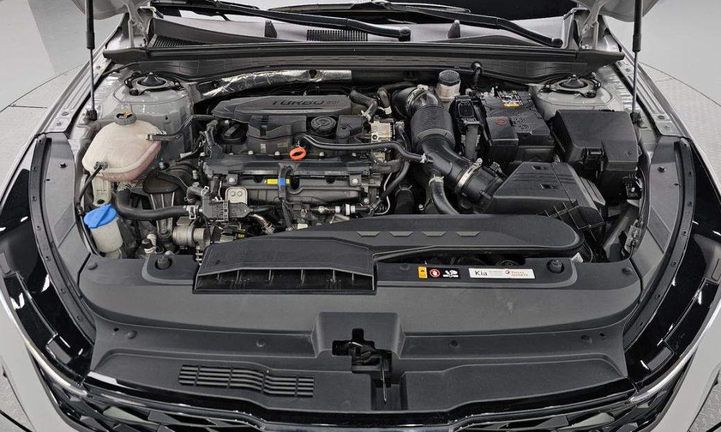 Kia K5 1.6 Turbo, 2024
