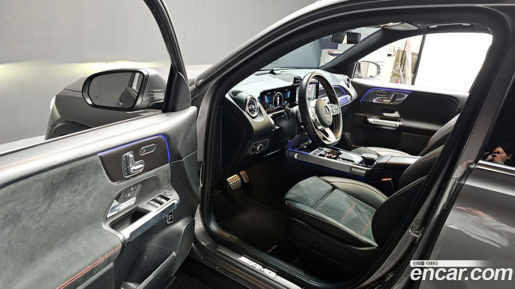 Mercedes-Benz GLB-Class AMG GLB35 4MATIC, 2021