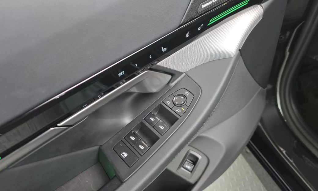 BMW 5-Series 520i M Sport, 2024