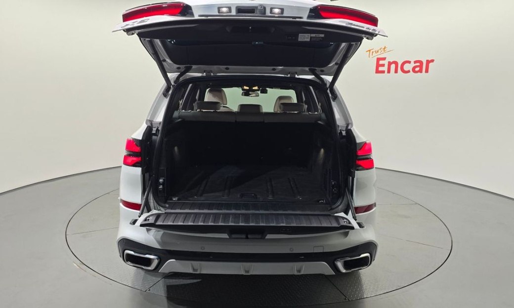 BMW X5 xDrive 40i M Sport, 2025