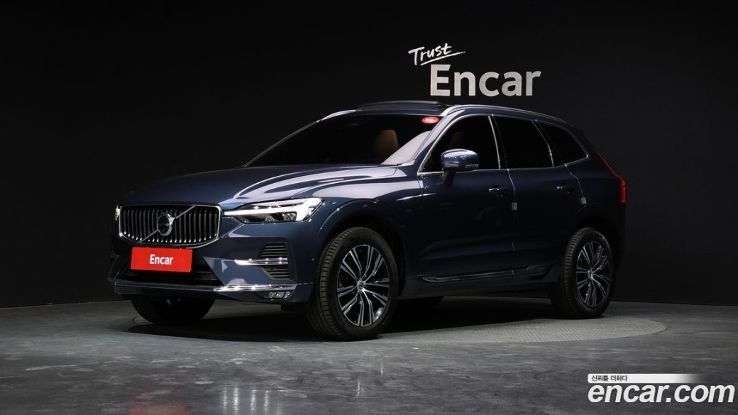 Volvo XC60 B5 Inscription, 2022