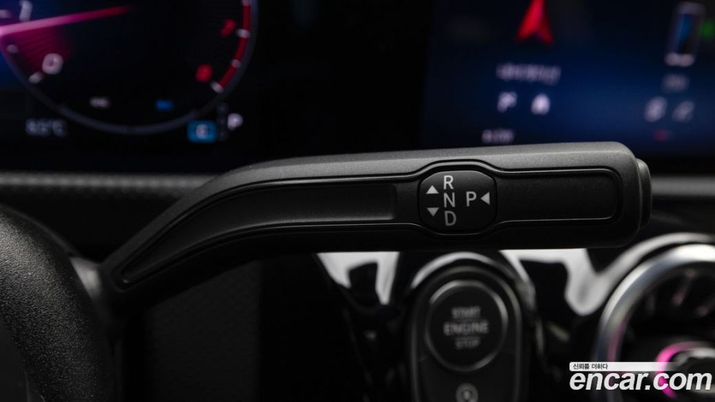 Mercedes-Benz CLA-Class CLA250 4MATIC, 2025