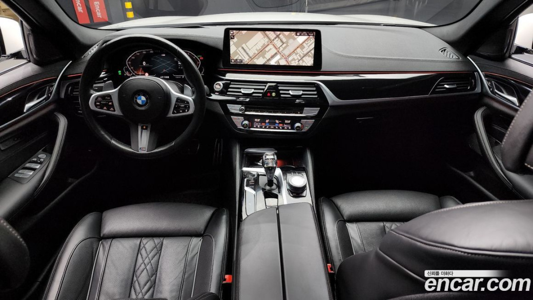 BMW 5-Series 530i M Sport Package, 2023