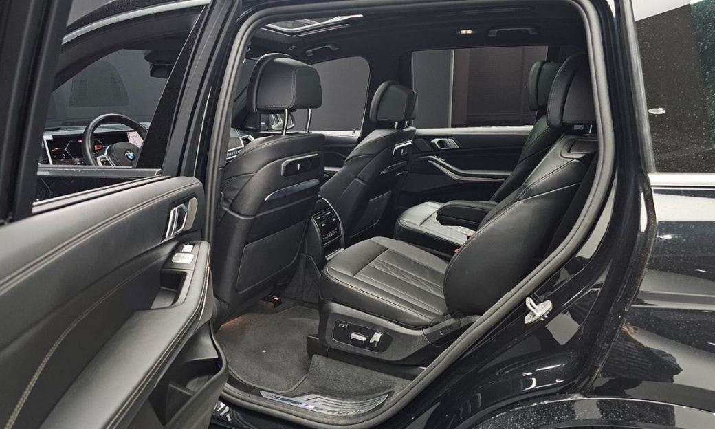 BMW X7 xDrive 40i M Sport 6STR, 2025