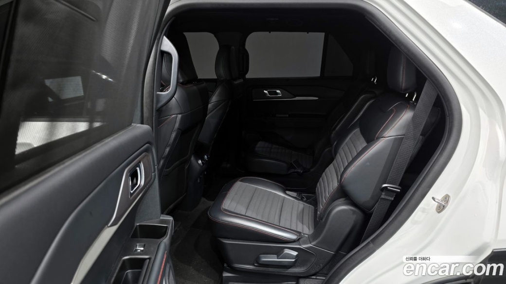 Ford Explorer 2.3 ST-Line 4WD, 2025