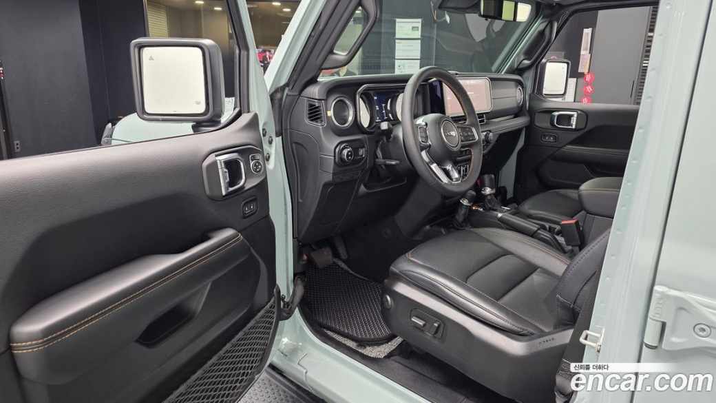 Jeep Wrangler 2.0 Sahara Power Top 4Door, 2024