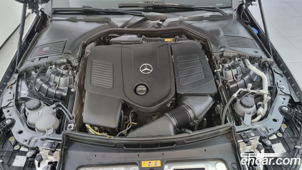 Mercedes-Benz C-Class C200 Avantgarde, 2025