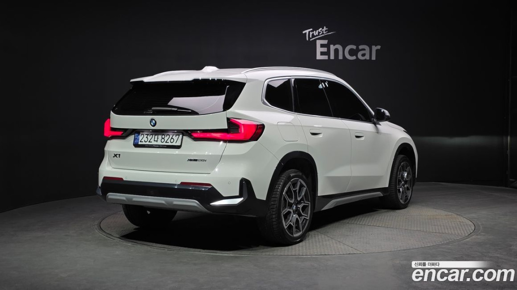 BMW X1 xDrive 20i xLine, 2024