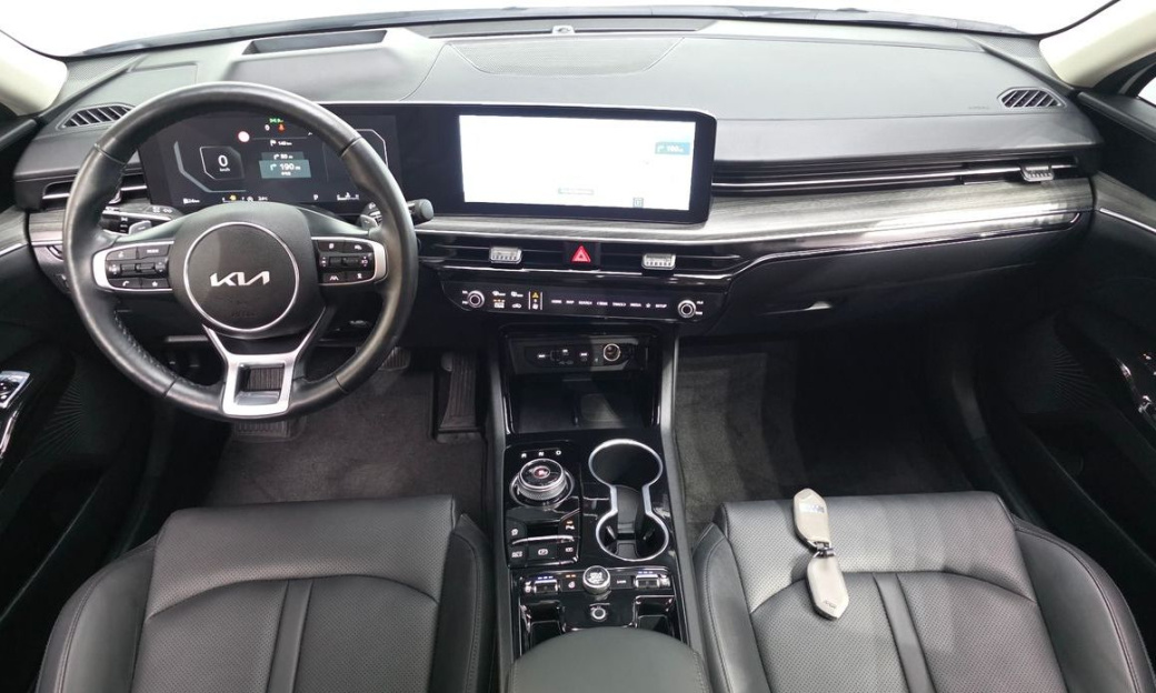 Kia K5 2.0, 2024