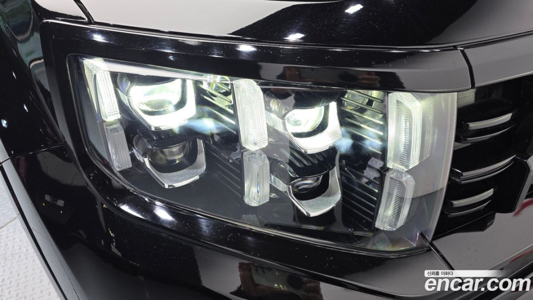 Kia Mohave Diesel 3.0 4WD 5-Seater, 2022