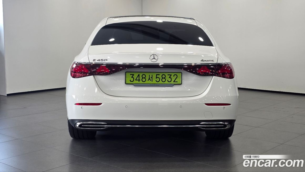 Mercedes-Benz E-Class E450 4MATIC Exclusive, 2025
