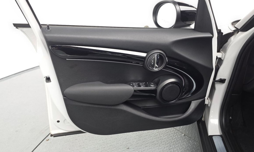 Mini Cooper 5Door Classic, 2023