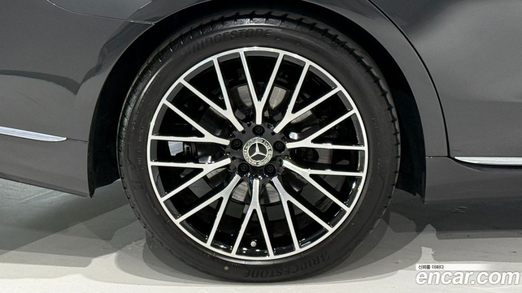 Mercedes-Benz S-Class S450L 4MATIC, 2025