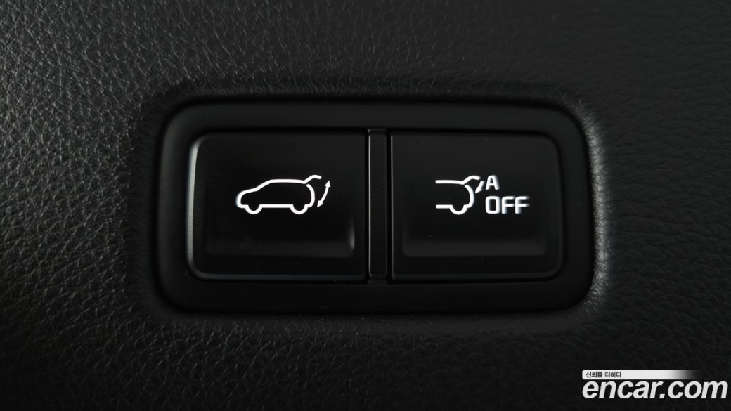 Kia Carnival 9-Seater Signature, 2022
