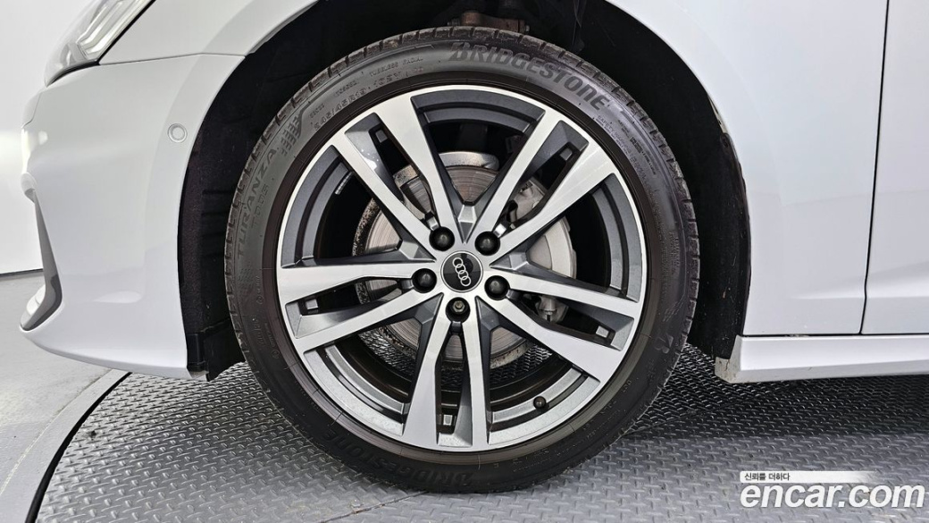 Audi A6 40 TDI Premium, 2023