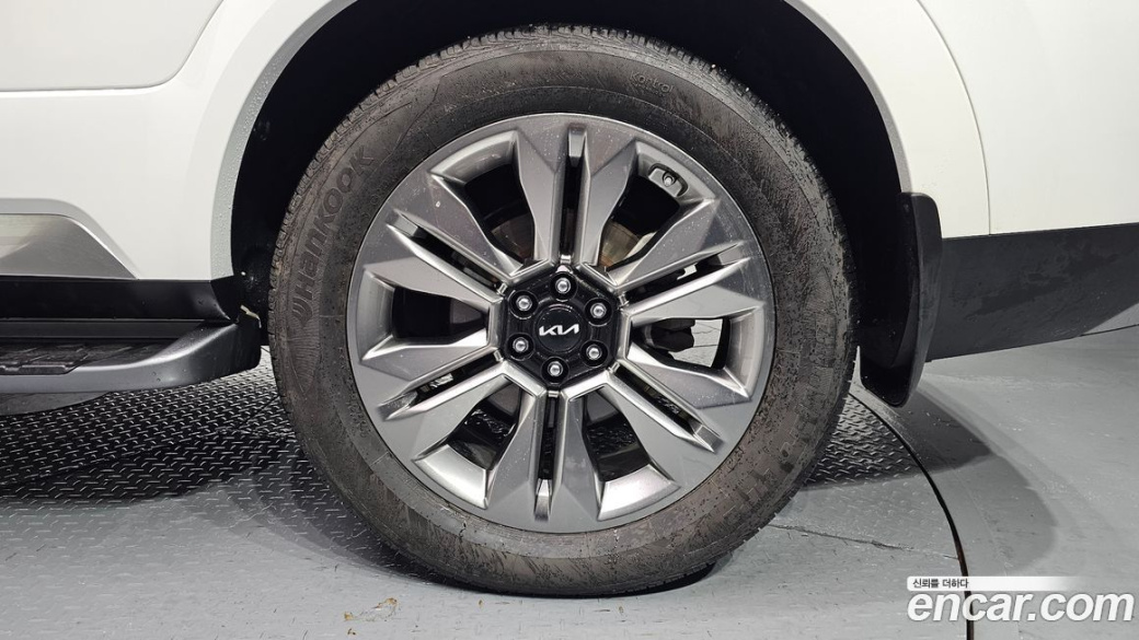 Kia Mohave Diesel 3.0 4WD 6-Seater, 2023